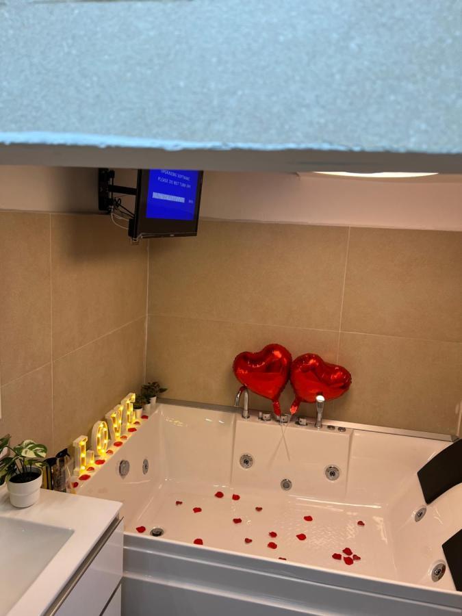 Petite Suite Neapol Zewnętrze zdjęcie